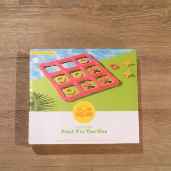 Inflatable Pool Tic-Tac-Toe Game - Picture 2 of 3